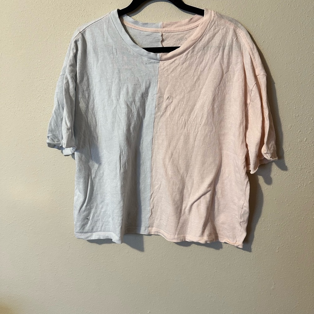 RVCA dual color cropped tshirt